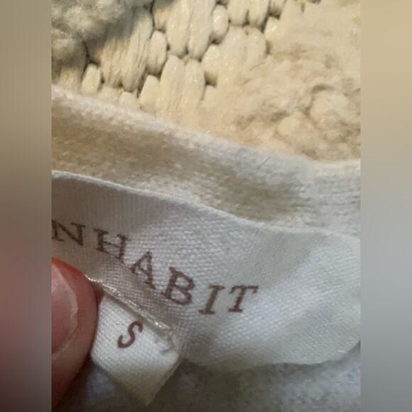 Inhabit 100% cashmere sweater cream v neck side button cozy warm winter - Picture 6 of 6